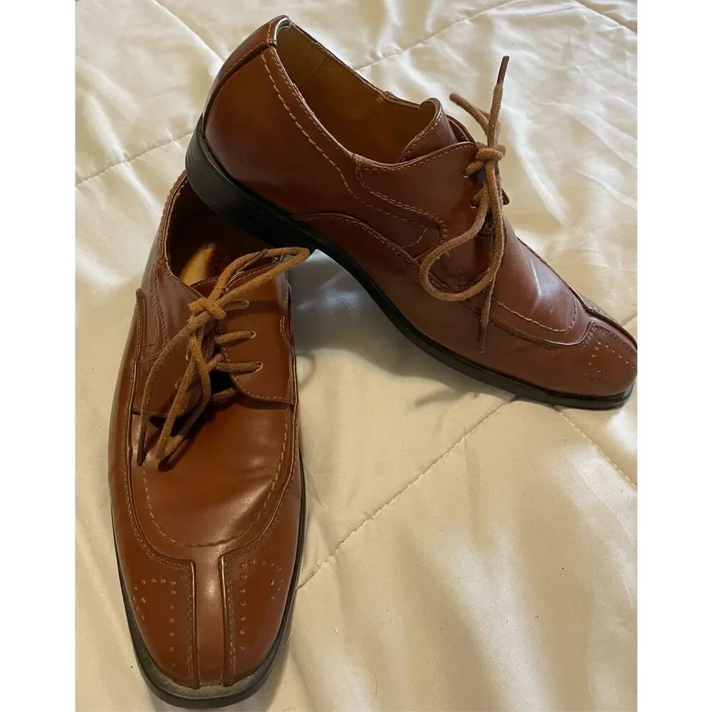 Robert David Young Mans Dress Shoes size 6M